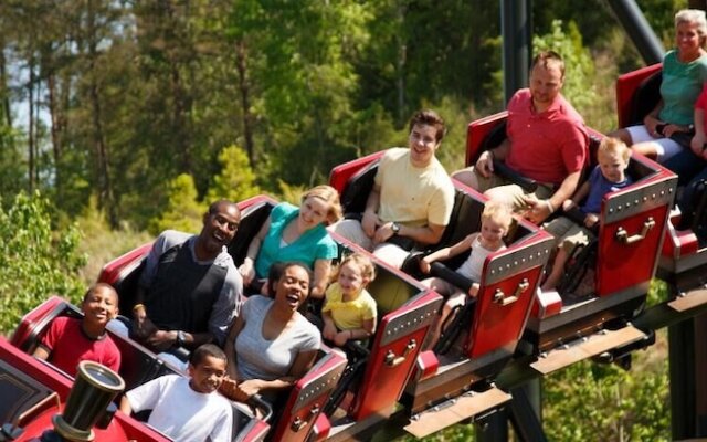 Whispering Pines 414