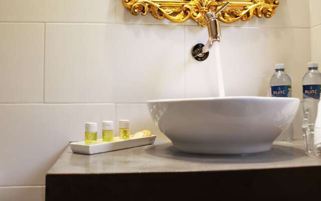 Dolce Lobo Boutique Stay