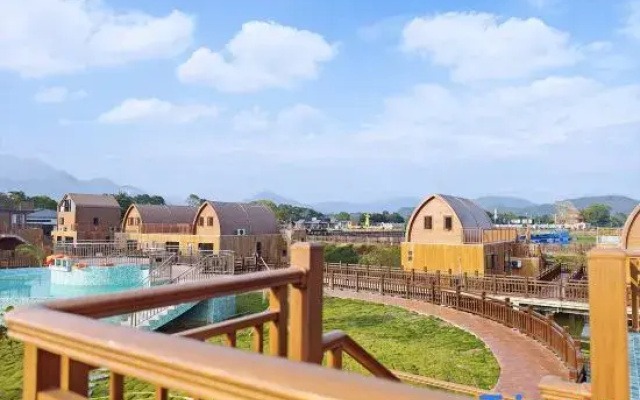 Longmen Nankunshan Night Flame · Fireworks World Lodging