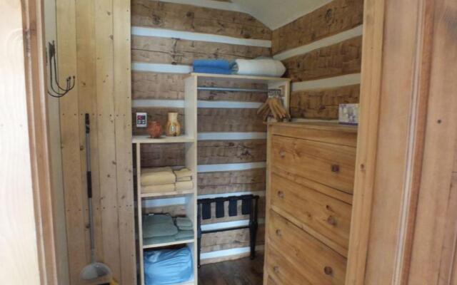 Riverside Meadows Cabins