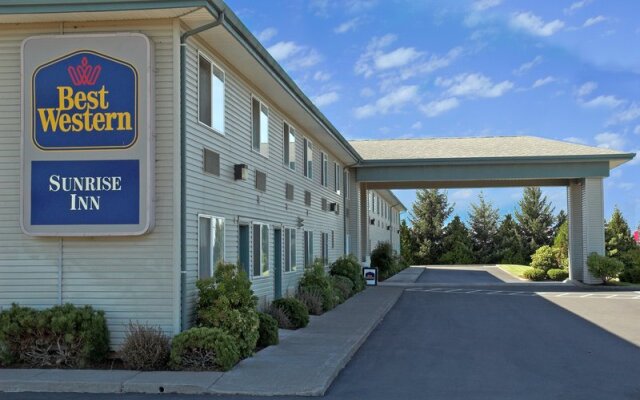 Rodeway Inn & Suites