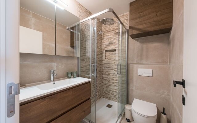 Apartment With Sea-view