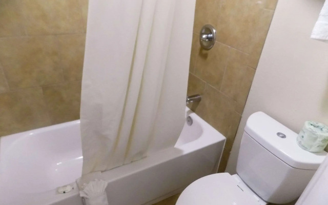 Quality Inn DFW Airport North