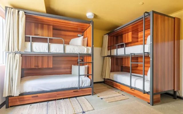 Отель Roamer Brisbane