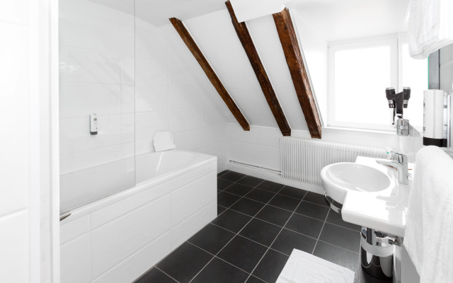 Hôtel de l'Europe by Happyculture