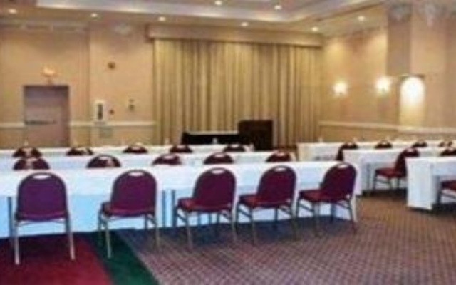 Clarion Hotel & Convention Center - Atlantic City West -