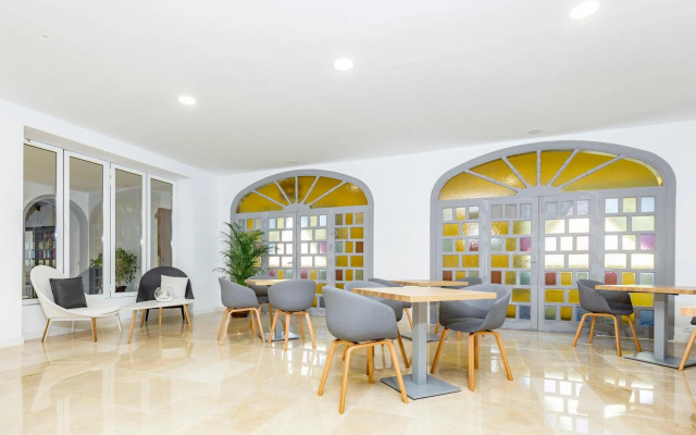 Hotel Rey Carlos