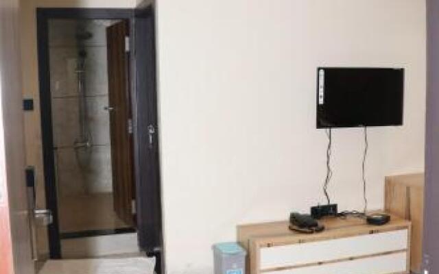 Stay10 Studio Apartments