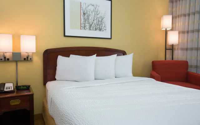 Courtyard by Marriott Roseville