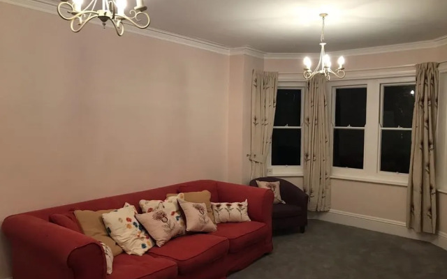 Woodstock Road Apartments (Peymans)