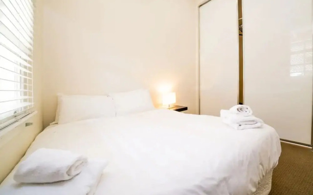 Renovated 3 Bedroom Home In Petrie Terrace