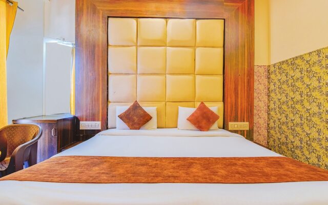 Fabhotel Prime The Royal Galaxy