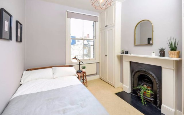 Stunningly Decorated 3 Bed Family Home in Hammersmith