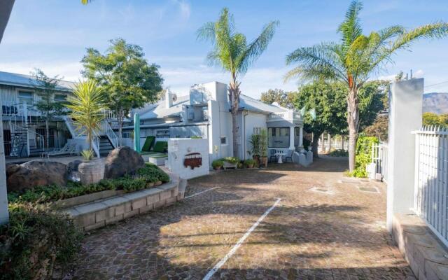 Skinkikofi Guest House