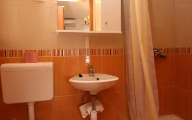 Apartments with a parking space Baska Voda, Makarska - 6827