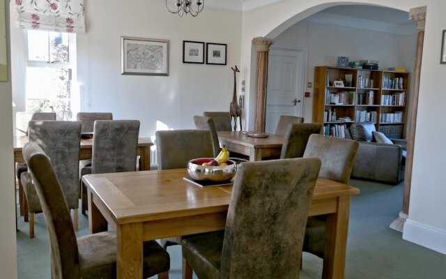Exmoor House - Guest House