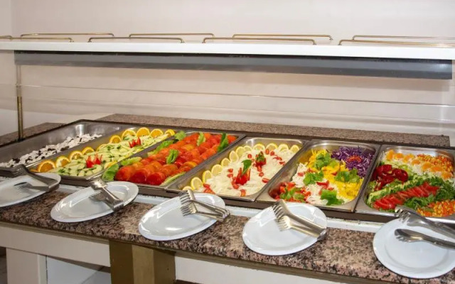 Kalamaki Property Sokol Resort