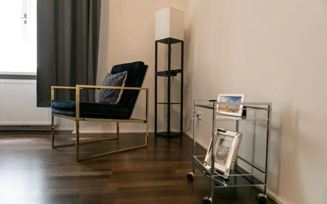 High Street Suites