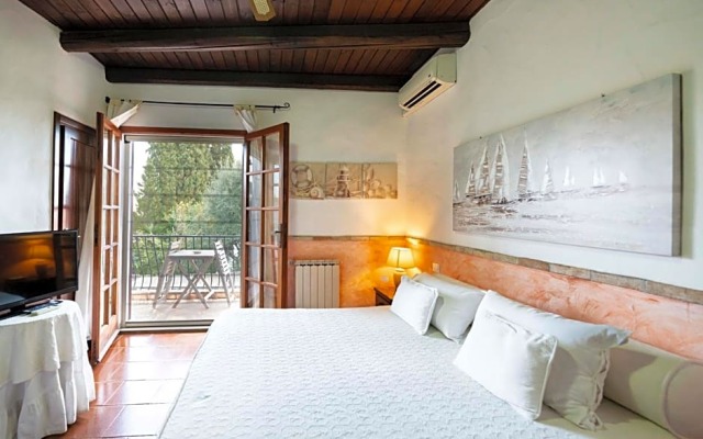 Sa Domu Sarda Suites - Bed & Breakfast