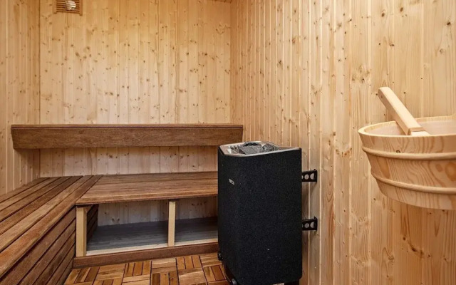 8 Person Holiday Home in Vaeggerlose