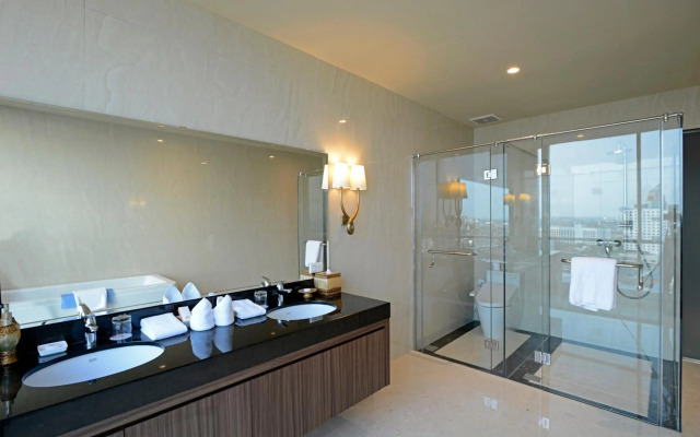 Aria Centra Hotel Surabaya