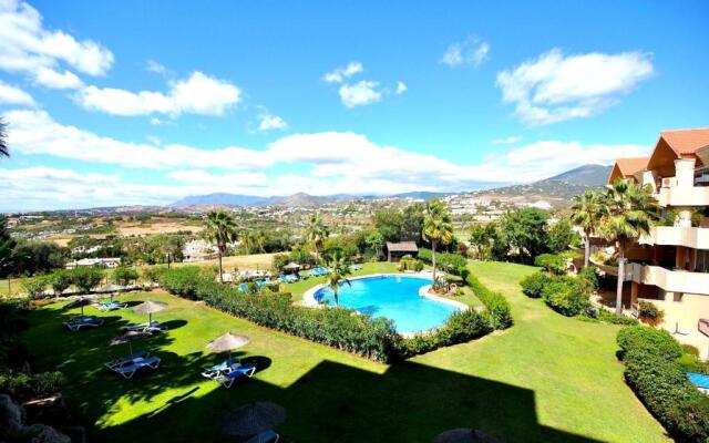 Magna Marbella - Apartamento de Lujo y golf en zona de Puerto Banús
