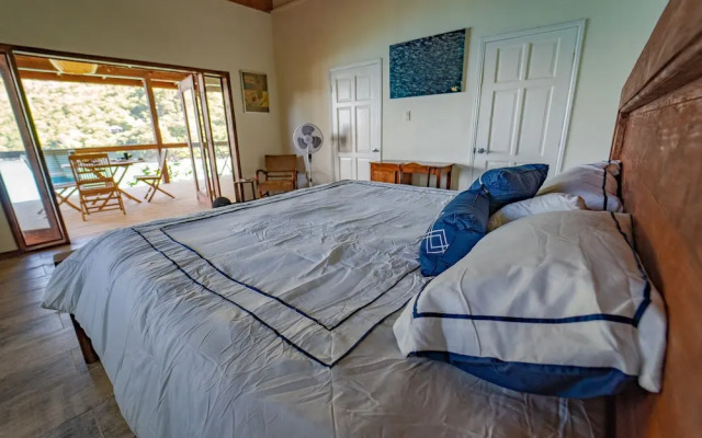 Chez Max, Cadras Haiti