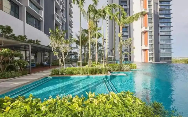 Grand Medini Residence Nusajaya by Stayrene