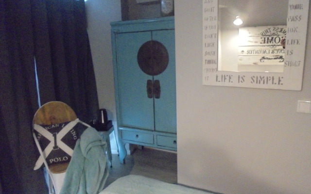 Hostal Tak