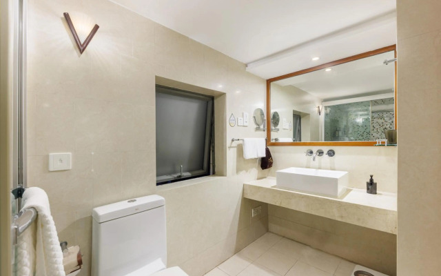 Sun Flower Hotel and Residence