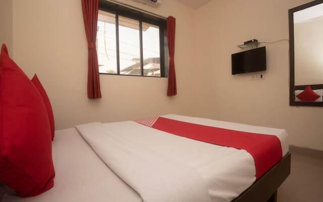 Oyo 23285 The Diplomat Lodging