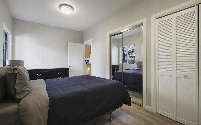 Cozy, Modern 3-bedroom in Oakland