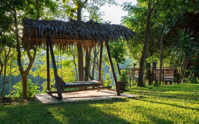 Hintok River Camp at Hellfire Pass