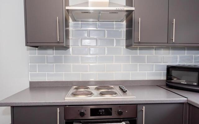 Shirley House 3 Guest House Self Catering