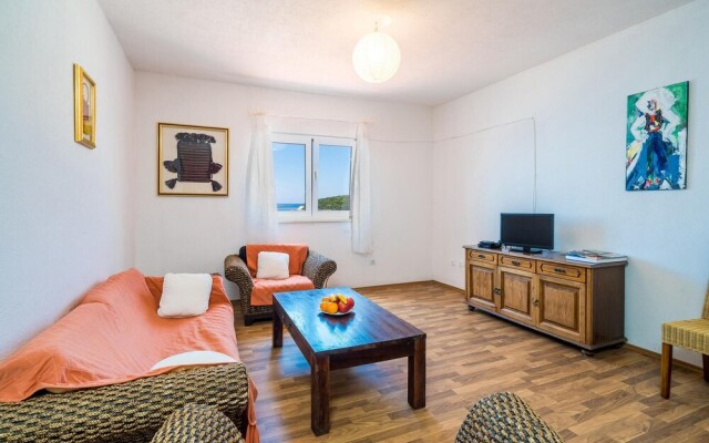 Beautiful Home in Gruda With Wifi and 2 Bedrooms