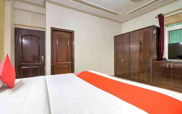 Classy Inn by OYO Rooms
