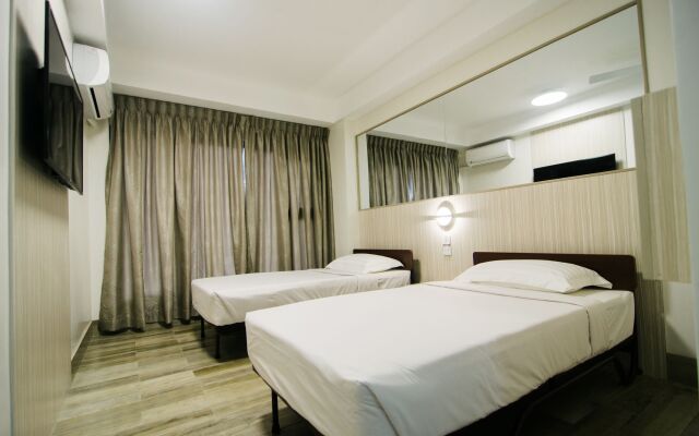 Travelite Express Hotel