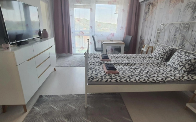 Hegyalja Apartman