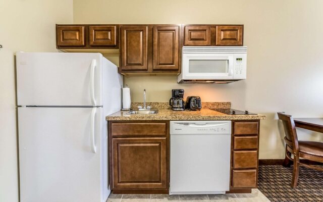 Comfort Inn & Suites Barnesville - Frackville