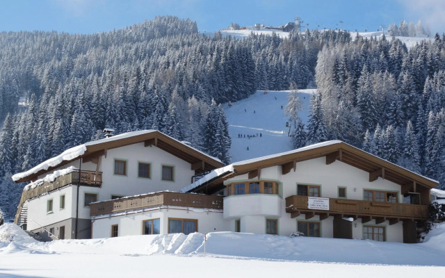 Apartments Fiechtl