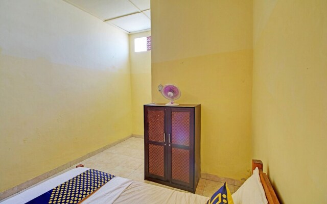 OYO Life 92954 Shanti Kost