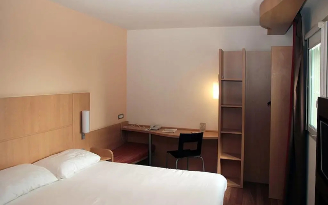 Hotel ibis Longwy Mexy