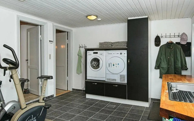 Holiday home Bredebro II