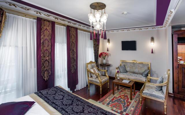 Rose Garden Suites