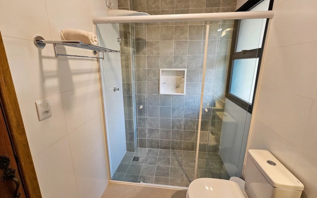 Estudios no Capivari by The Lodges