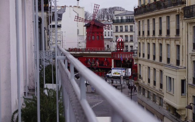 Posy Hotel by Happyculture