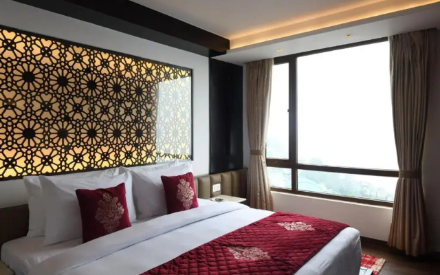 Ramada by Wyndham Gangtok Hotel & Casino Golden