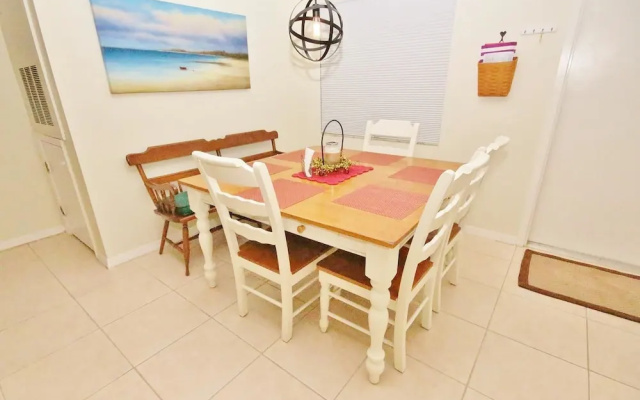 Sea Woods 172 Apartment 2