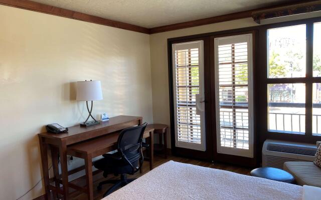Best Western Plus Greenwell Inn