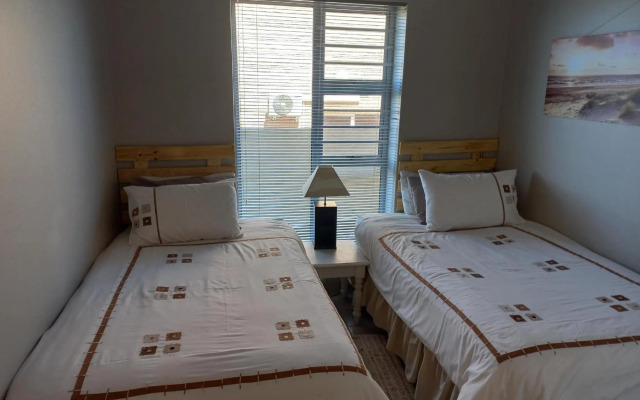 The Sparrow's Nest Beach-Front Self-catering